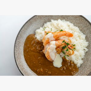 コナコーヒーのナチュラルカレーとガーリックシュリンプの優しいハーモニー