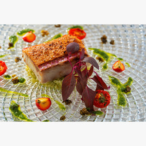 アカマチのフィレとクラッシュマカダミアナッツ オルゾパスタとサルサヴェルデドレッシング