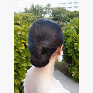 ヘアメイクアーティスト:Yuca