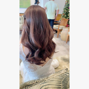 ヘアメイクアーティスト:Naoko
