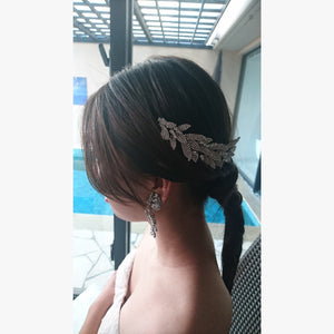 ヘアメイクアーティスト:Yuca