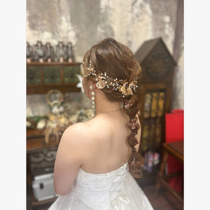 ヘアメイクアーティスト:Aira