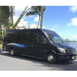 バン(最大乗車人数11名様)