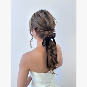 ヘアメイクアーティスト:Rin