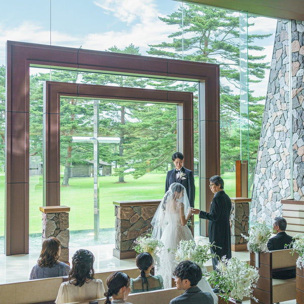 フォレスターナ軽井沢 光のチャペル ピエールマティアーダ