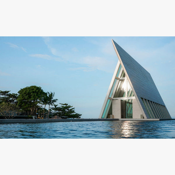 コンラッド・バリ インフィニティチャペル