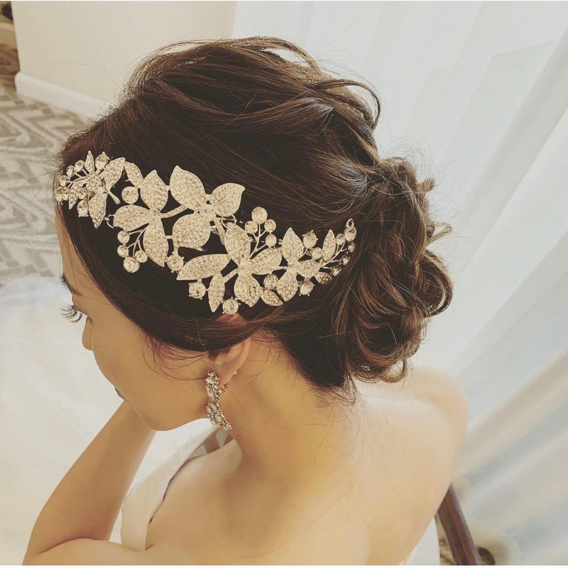 ヘアメイクアーティスト：Junko