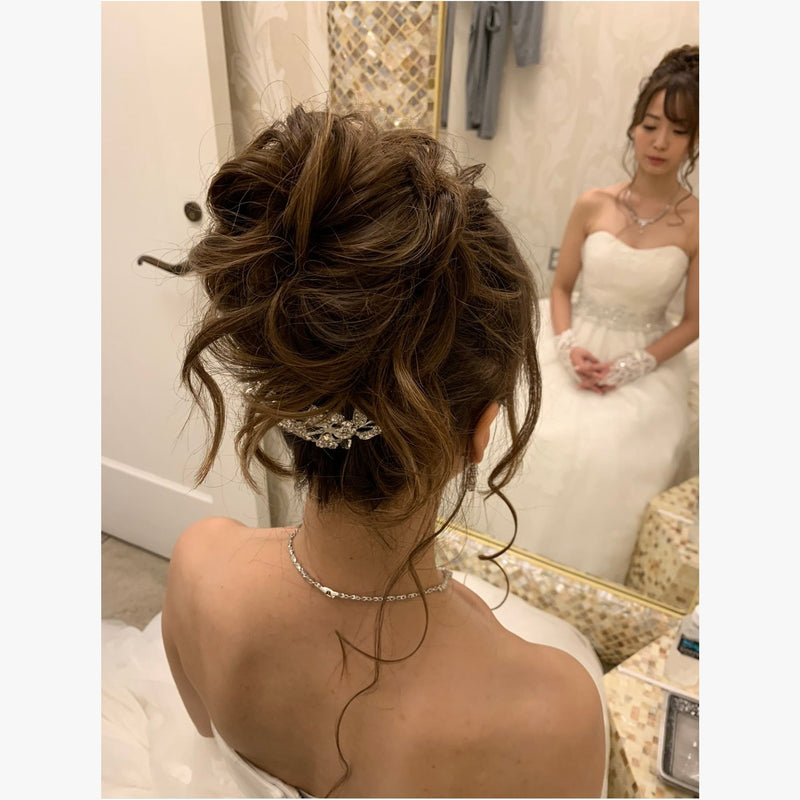 ヘアメイクアーティスト：Junko