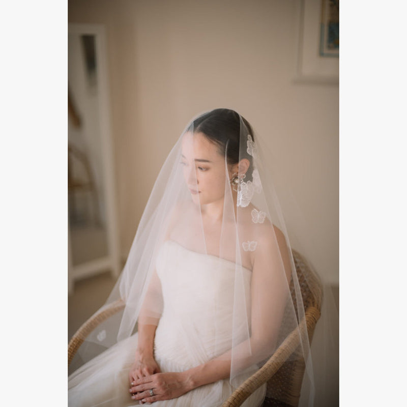 ヘアメイクアーティスト：Naoko
