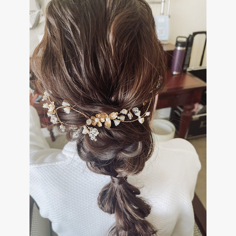 ヘアメイクアーティスト：Naoko