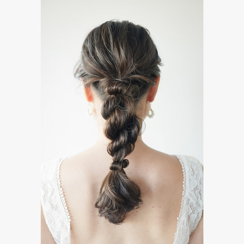 ヘアメイクアーティスト：Rie