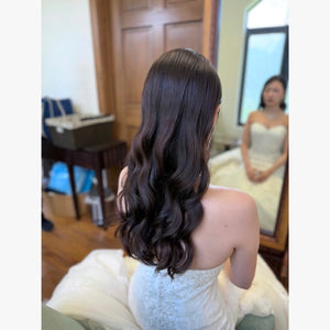 ヘアメイクアーティスト：Saori