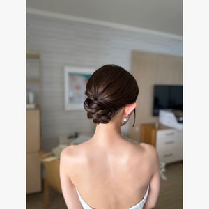 ヘアメイクアーティスト：Saori