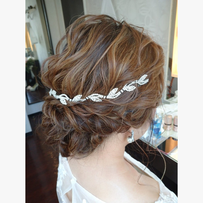 ヘアメイクアーティスト：Yuca