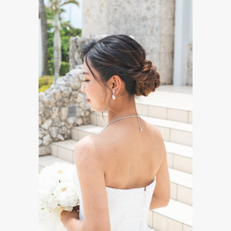 ヘアメイクアーティスト：Aira