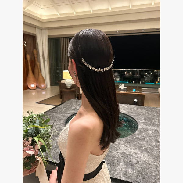 ヘアメイクアーティスト：Aira
