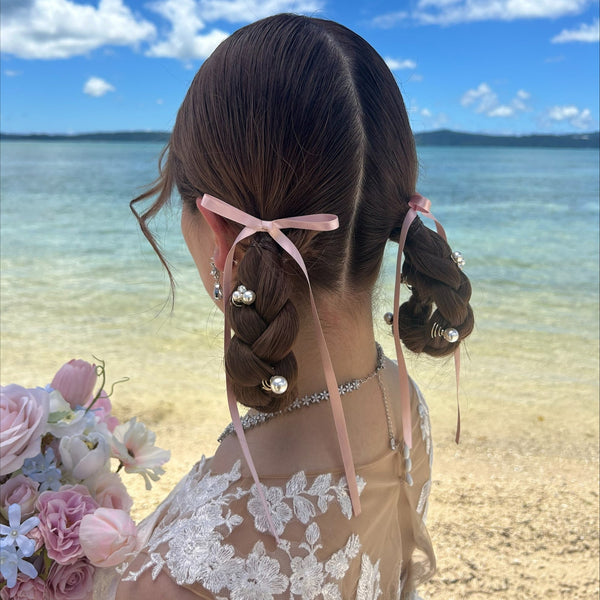 ヘアメイクアーティスト：Aira