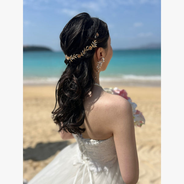 ヘアメイクアーティスト：Aira