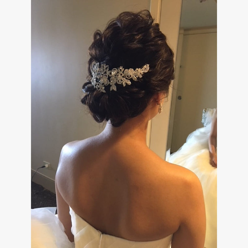 ヘアメイクアーティスト：Ayako
