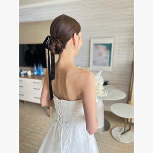 ヘアメイクアーティスト：Ayako