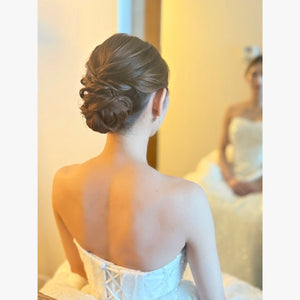 ヘアメイクアーティスト：Ayako