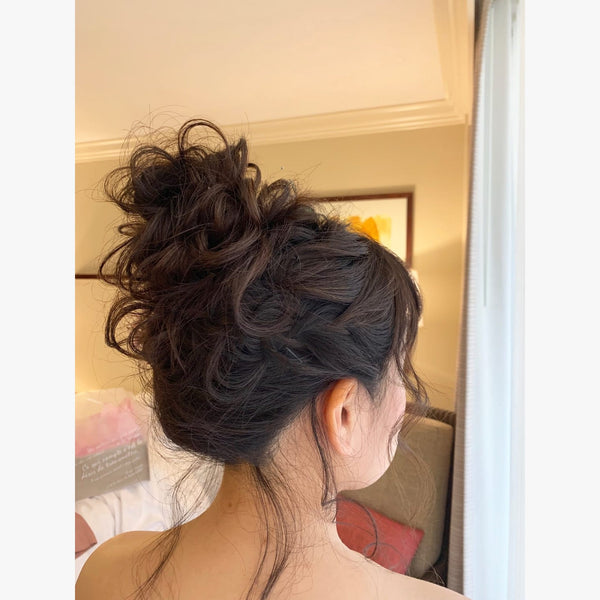 ヘアメイクアーティスト：Saori