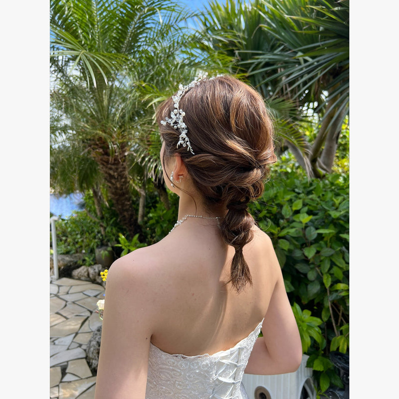 ヘアメイクアーティスト：Natsumi