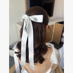 ヘアメイクアーティスト：Rie
