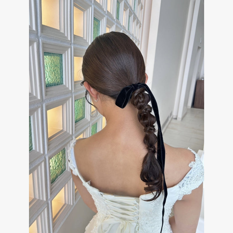 ヘアメイクアーティスト：Rin