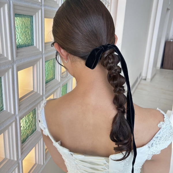 ヘアメイクアーティスト：Rin