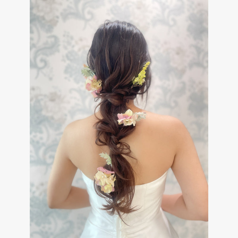 ヘアメイクアーティスト：Suzu