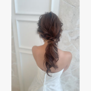 ヘアメイクアーティスト：Suzu