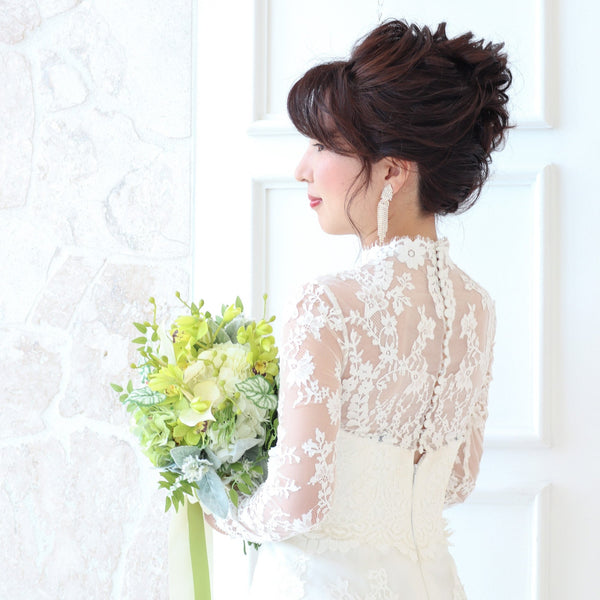 ヘアメイクアーティスト：Suzuru