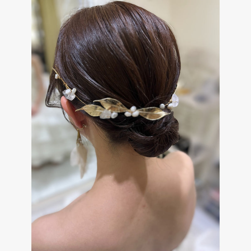 ヘアメイクアーティスト：Yui
