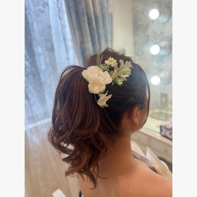 ヘアメイクアーティスト：Yui